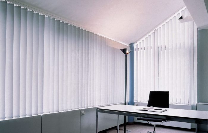 Different Types of Curtains for Offices in Dubai: A Complete Guide 3 Vertical Blinds for office