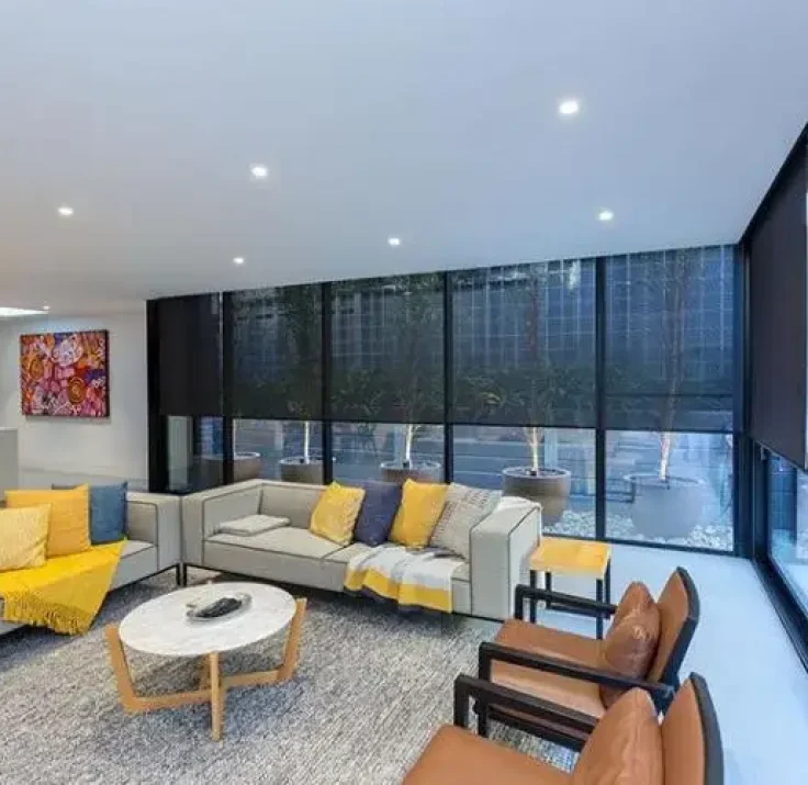 Sunscreen-Roller-Blinds